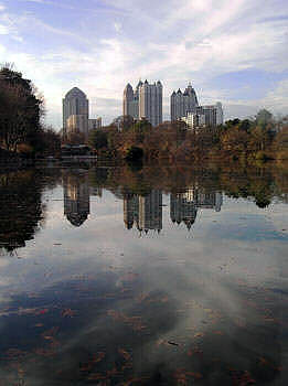 Lake-Skyline